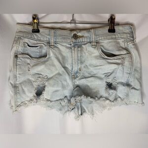 Women’s Old Navy Boyfriend Distressed Light Blue Denim Shorts Size 2